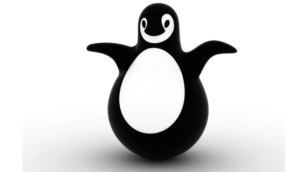 ペンギン型のおきあがりこぼし『Pingy』｜遊び心あふれる北欧デザインのインテリアオブジェ