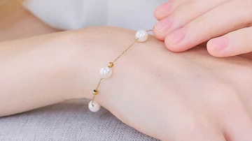華奢で上品「パールブレスレットb30」｜日常にも特別な日にも使える一本
