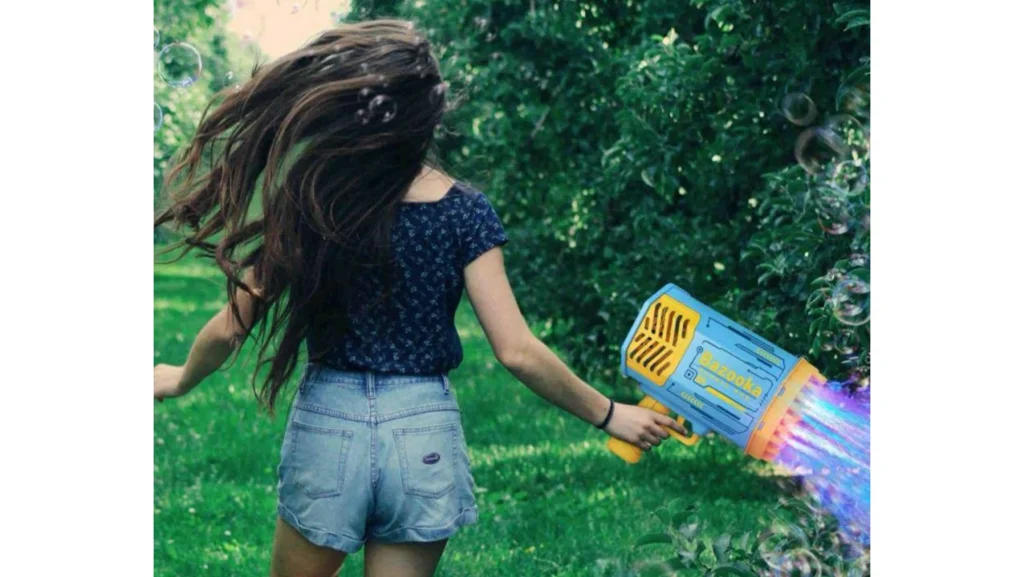 一気に大量発射！電動バブルガンが楽しすぎる