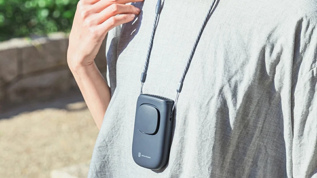 Life on Products『日傘クリップファン』｜手ぶらで涼しい！夏を快適にする4WAYミニ扇風機