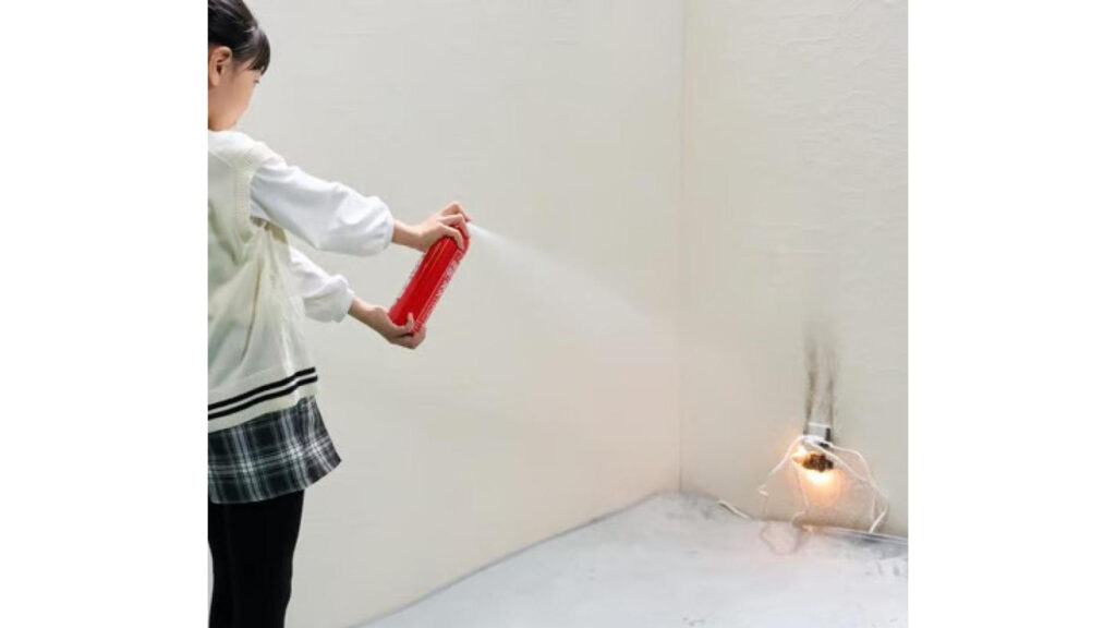 もしもの火災に。手軽に使える消火スプレー「FIRE OUT」