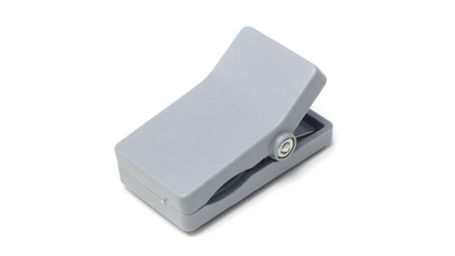 Life on Products『日傘クリップファン』｜手ぶらで涼しい！夏を快適にする4WAYミニ扇風機