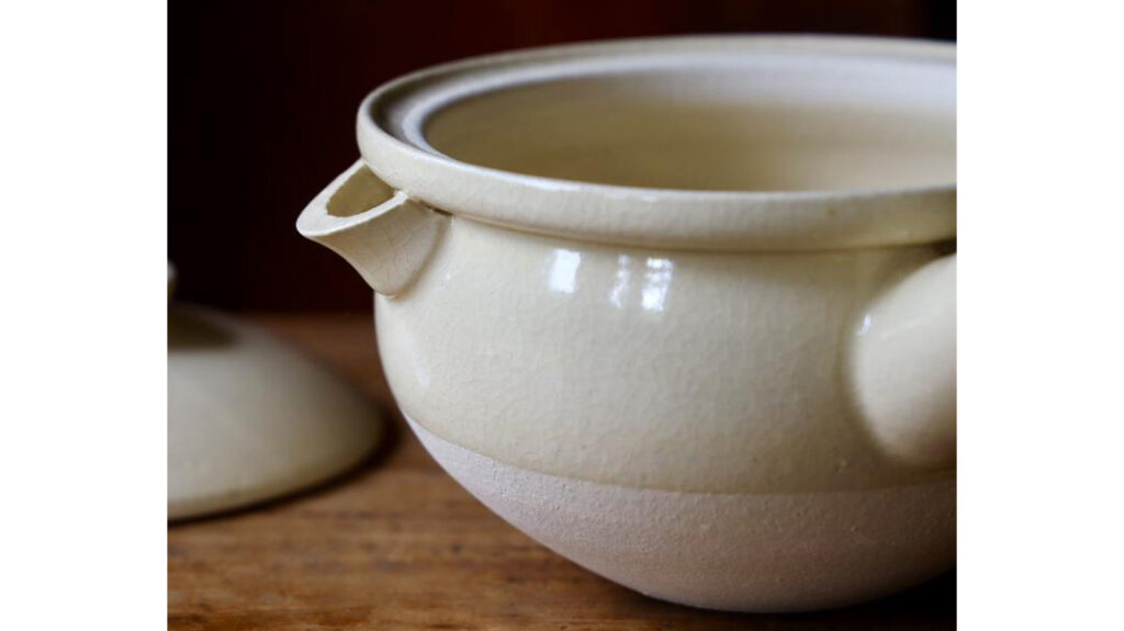【萬古焼】かもしか道具店のおかゆ鍋｜やさしい味わいを引き出す万能土鍋