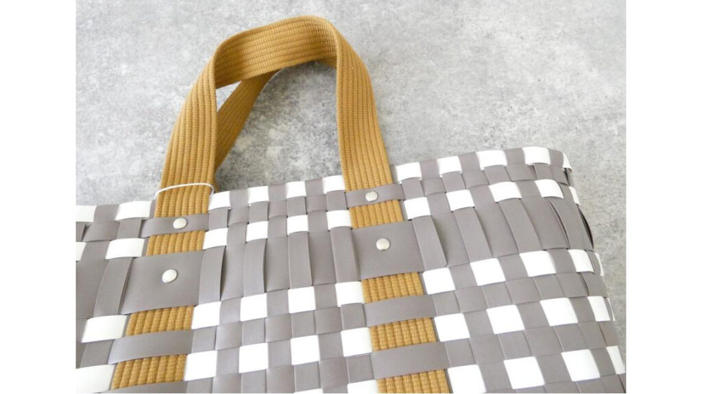 大人ピクニックに最適！保冷ポーチ付きバッグ｜おしゃれ＆機能性を両立