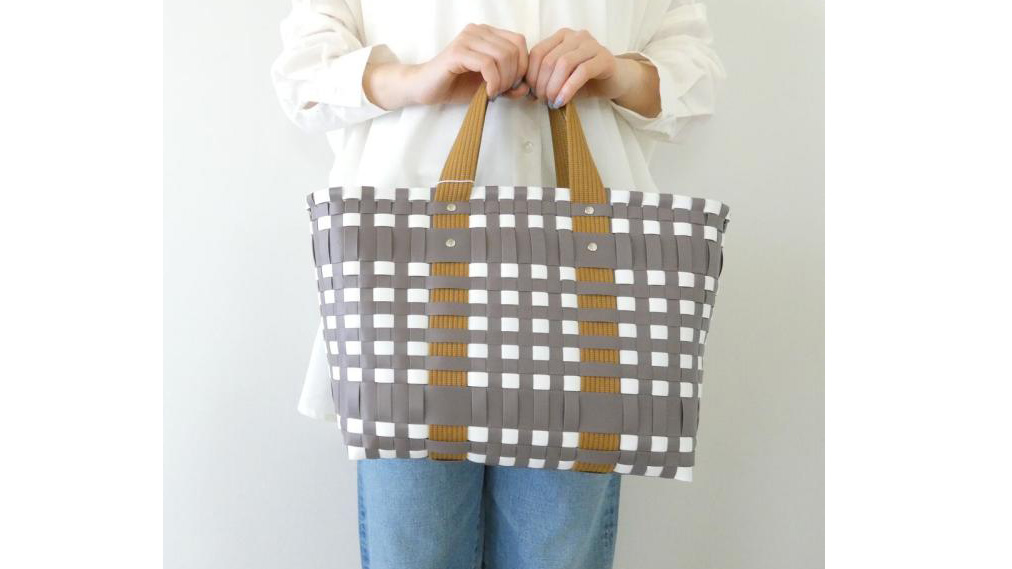 大人ピクニックに最適！保冷ポーチ付きバッグ｜おしゃれ＆機能性を両立