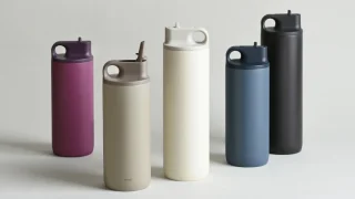 スポーツにも日常にも 片手で飲める快適さ｜保冷力抜群のKINTOタンブラー