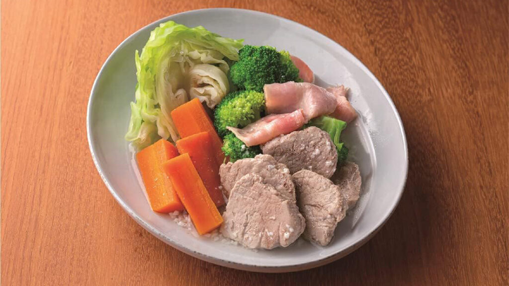 スケーター×RIZAP「ココット風 電子レンジ用鍋」|電子レンジだけで簡単ボディメイク飯!