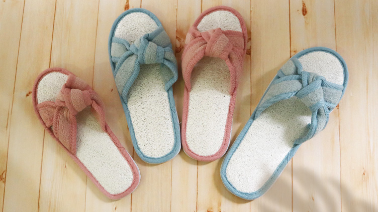 【夏の人気アイテム】さらさら快適！天然へちまスリッパが気持ちよすぎる