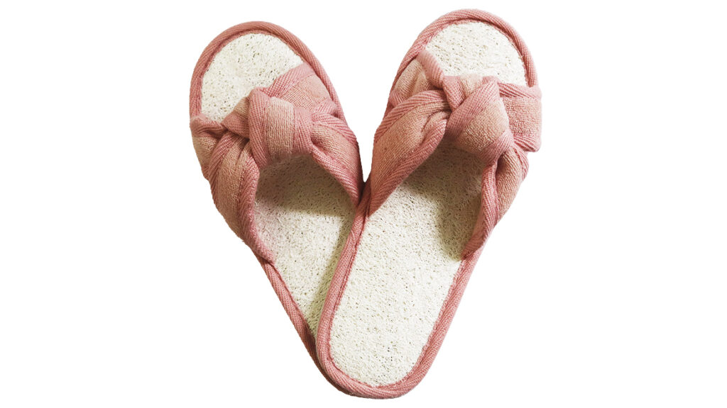 【夏の人気アイテム】さらさら快適！天然へちまスリッパが気持ちよすぎる