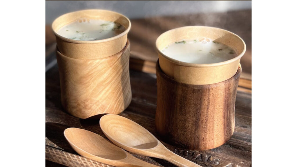 紙コップがおしゃれに変身！本製の天然木を使用した紙コップホルダー