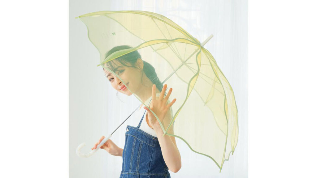 おしゃれで丈夫なビニール傘ならこれ!Wpc.『ウェービーアンブレラ』