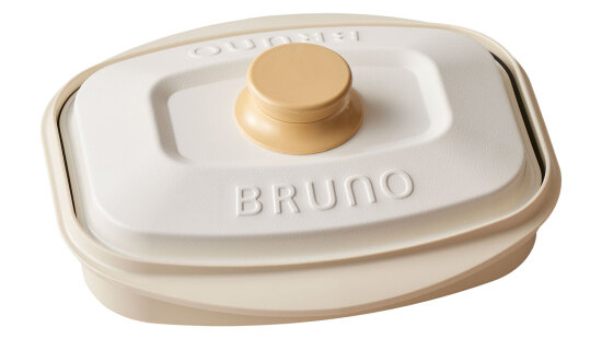 電子レンジで焼き目まで！BRUNO『レンジメートプロ スクエア』で本格時短調理