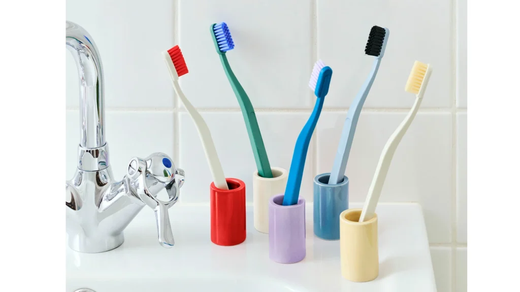HAY『TANN TOOTHBRUSH』おしゃれな北欧デザイン歯ブラシ