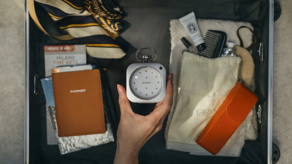 時計だけじゃない。音と光で心地よい時間をつくる『The Clock』