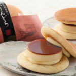 プリンとどら焼きがひとつに！お菓子の菊家「ゆふいん創作菓子 ぷりんどら」